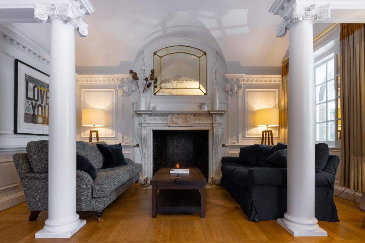 Hotel Hall Fowey