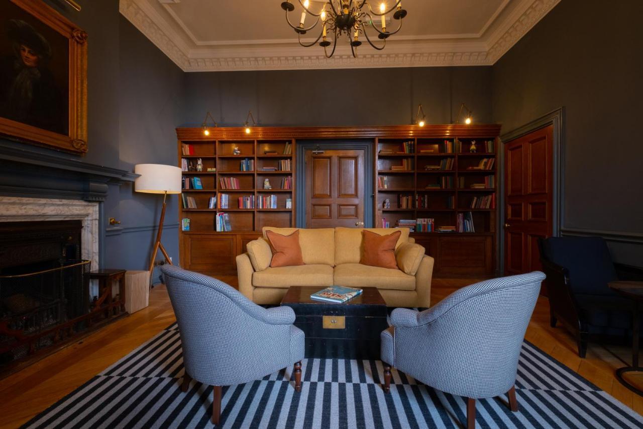 Hotel Hall Fowey